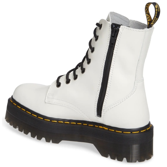 NIB $200  Dr. Martens 'Jadon' Boot in WHITE SMOOTH LEATHER! - Picture 2 of 7